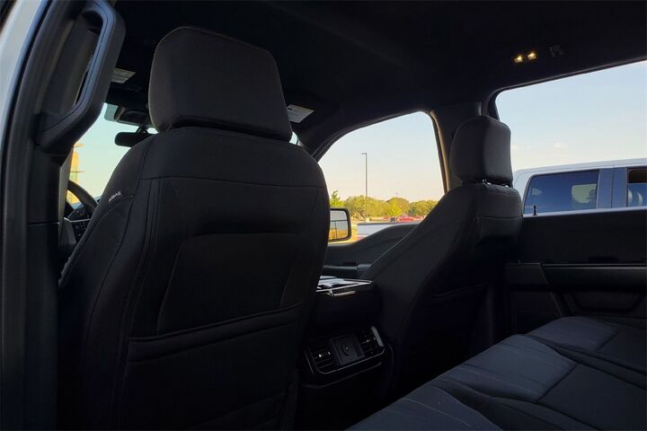 2025 Ford F-150 STX  TX