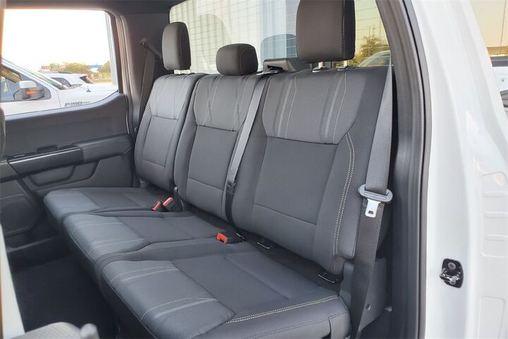 2025 Ford F-150 STX  TX