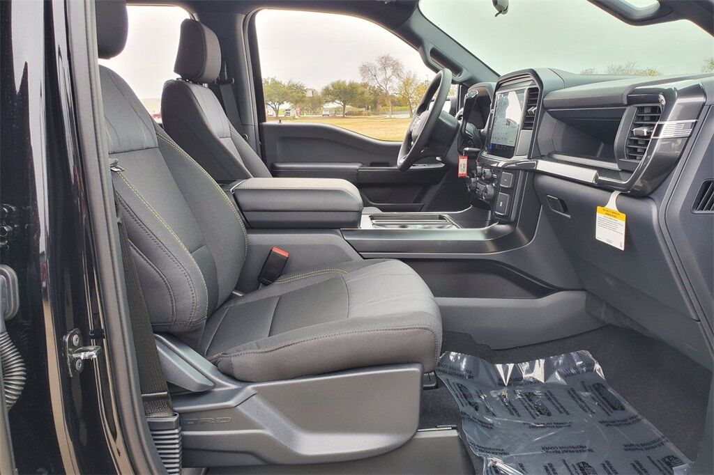 2025 Ford F-150 STX Hondo TX