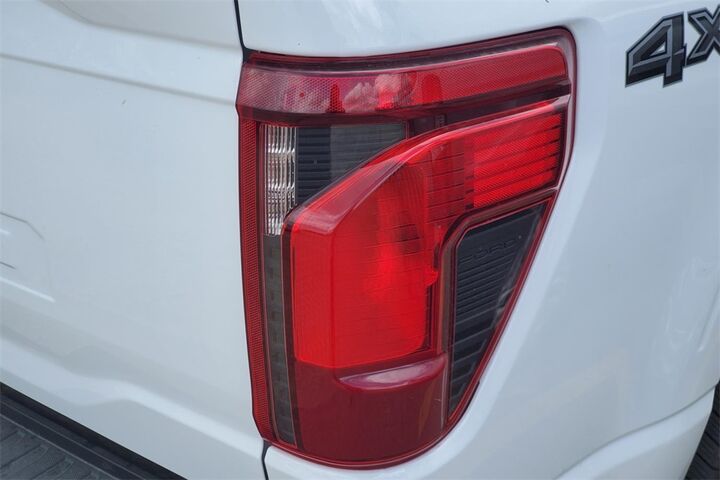 2025 Ford F-150 STX  TX