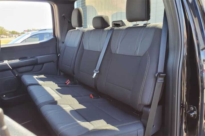 2025 Ford F-150 STX  TX