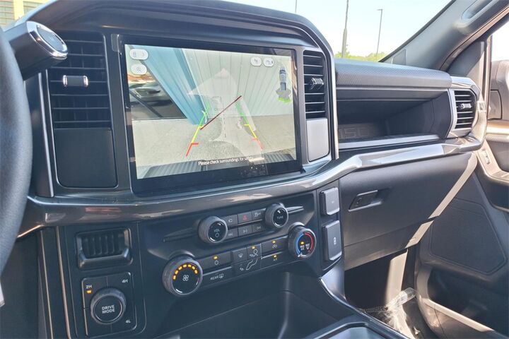 2025 Ford F-150 STX  TX