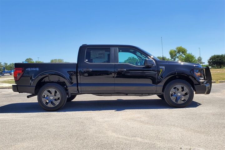 2025 Ford F-150 STX  TX