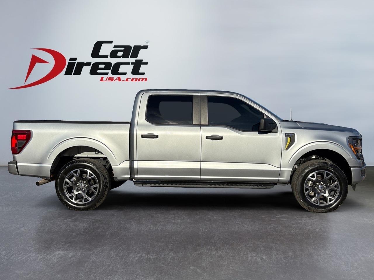 2025 Ford F-150 STX 4X4, RUNNING BOARDS, BLIND SPOT ALERT, LANE KEEP ASSIST, TOW PACKAGE, BACKUP CAMERA WITH PARKING SENSORS, REMOTE START, APPLE CARPLAY/ANDROID AUTO, ONLY 8K MILES, JUST 1 OWNER, CLEAN CARFAX, BRAND NEW & READY FOR YOU!