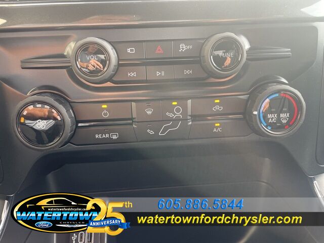 2025 Ford F-150 STX photo 17