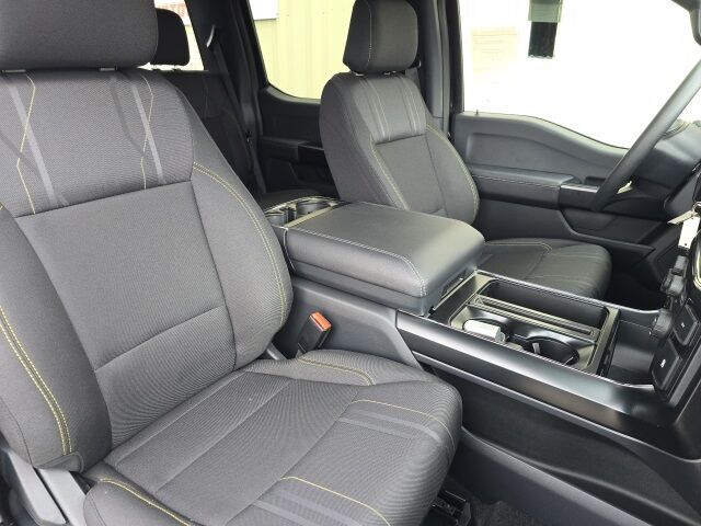 2025 Ford F-150 STX photo 10