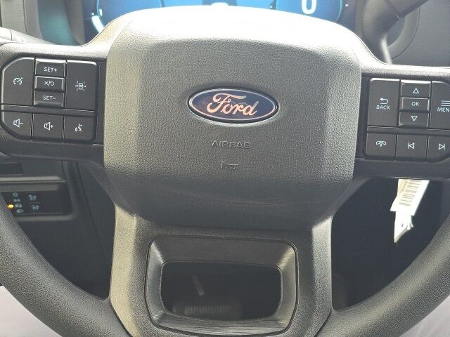 2025 Ford F-150 STX photo 15