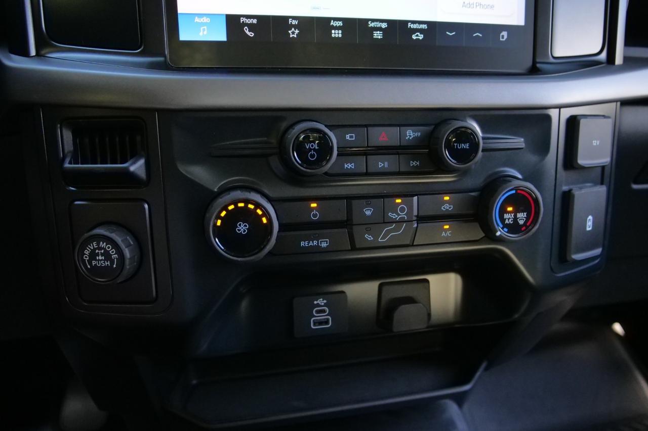 2025 Ford F-150 XL 4X4 / Antimatter Blue / 5.0L V8 / Leather Seating Lincolnton NC