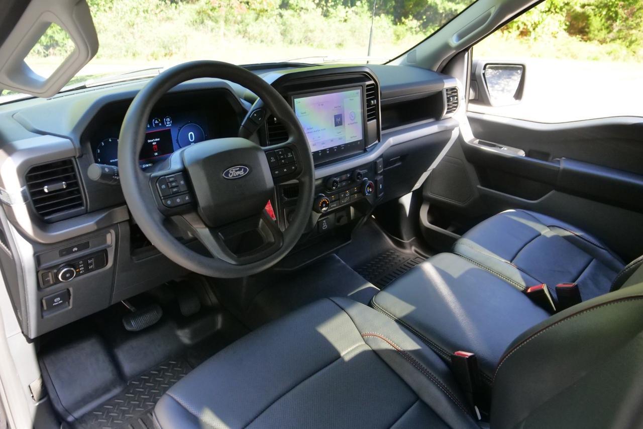 2025 Ford F-150 XL 4X4 / Antimatter Blue / 5.0L V8 / Leather Seating Lincolnton NC