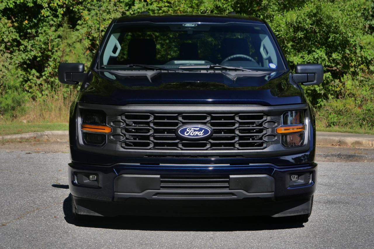 2025 Ford F-150 XL 4X4 / Antimatter Blue / 5.0L V8 / Leather Seating Lincolnton NC