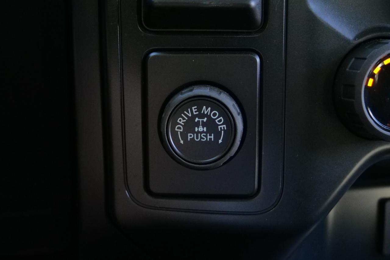 2025 Ford F-150 XL / Antimatter Blue / 5.0L V8 / Leather Seating Lincolnton NC