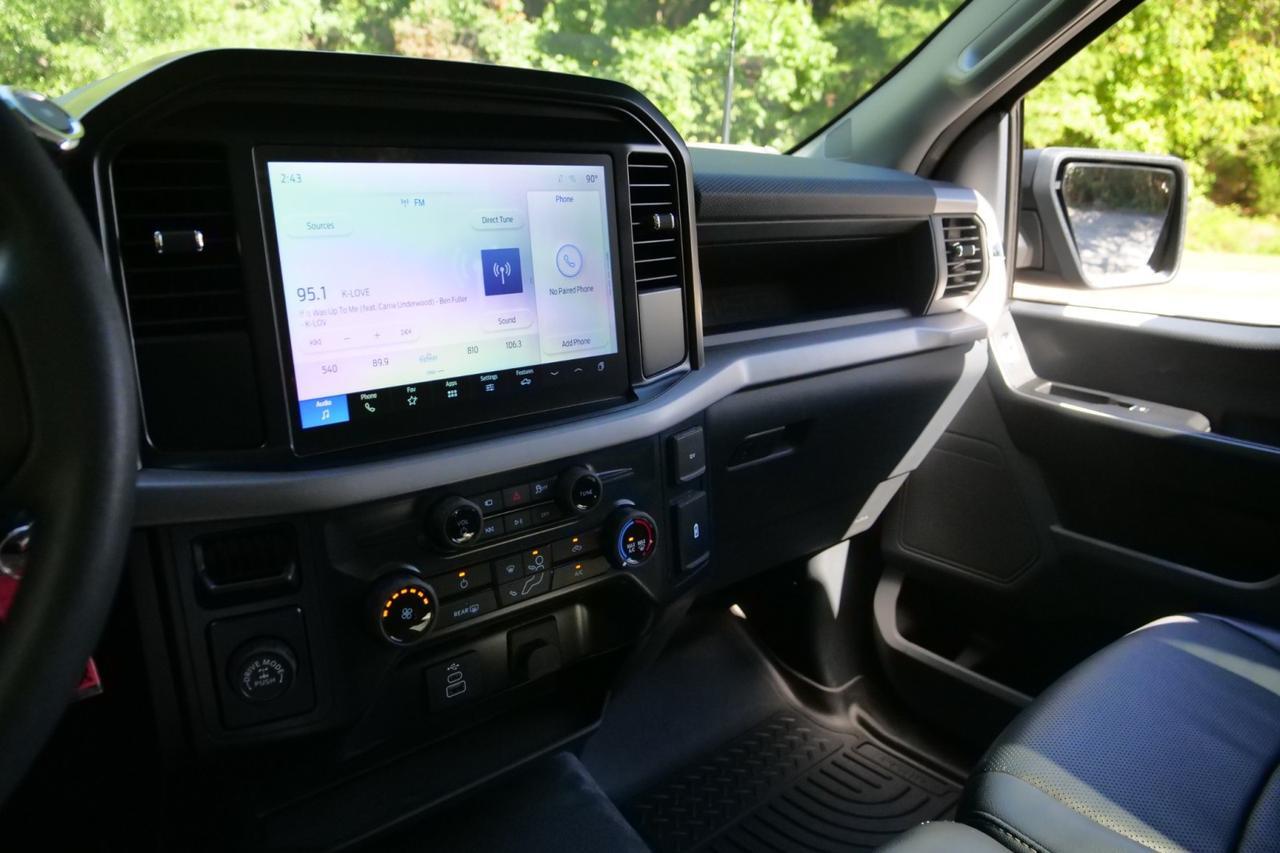 2025 Ford F-150 XL / Antimatter Blue / 5.0L V8 / Leather Seating Lincolnton NC