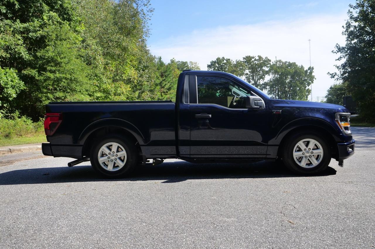 2025 Ford F-150 XL / Antimatter Blue / 5.0L V8 / Leather Seating Lincolnton NC