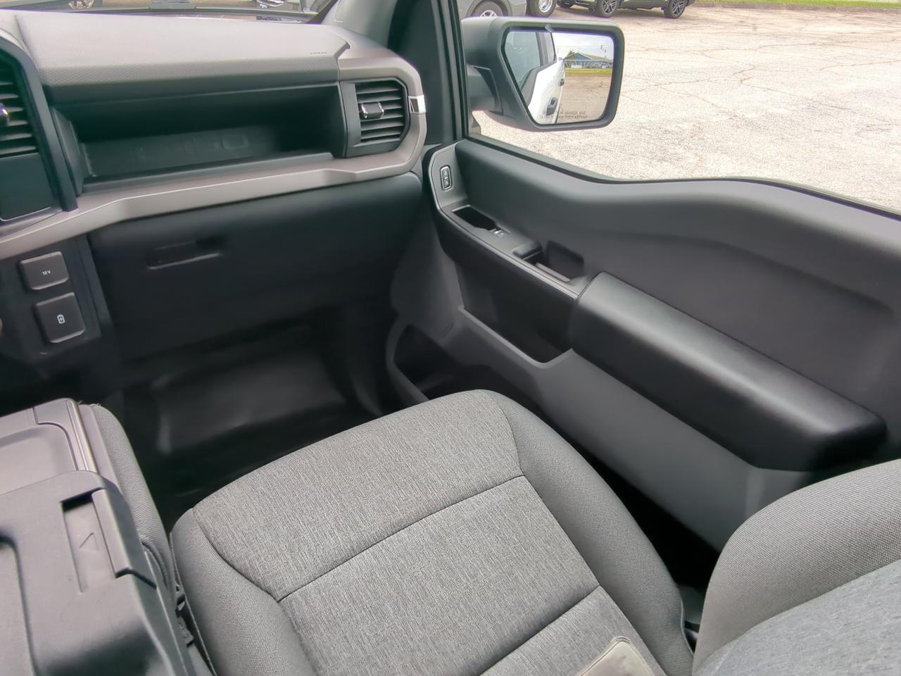 2025 Ford F-150 XL Appleton WI