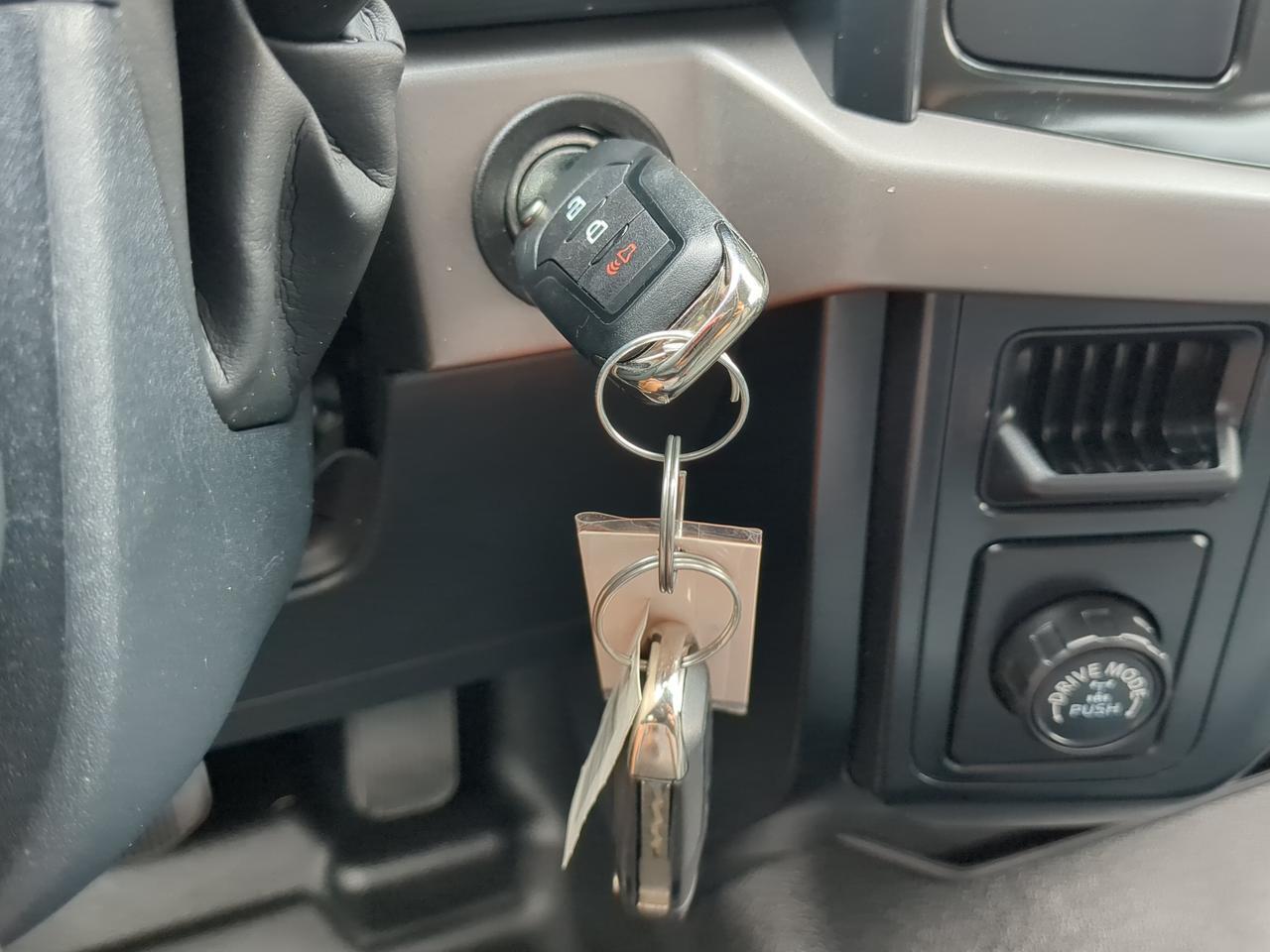 2025 Ford F-150 XL Appleton WI