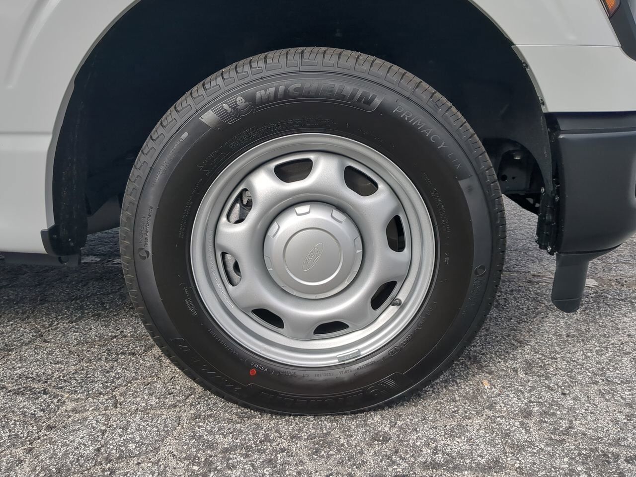 2025 Ford F-150 XL Appleton WI