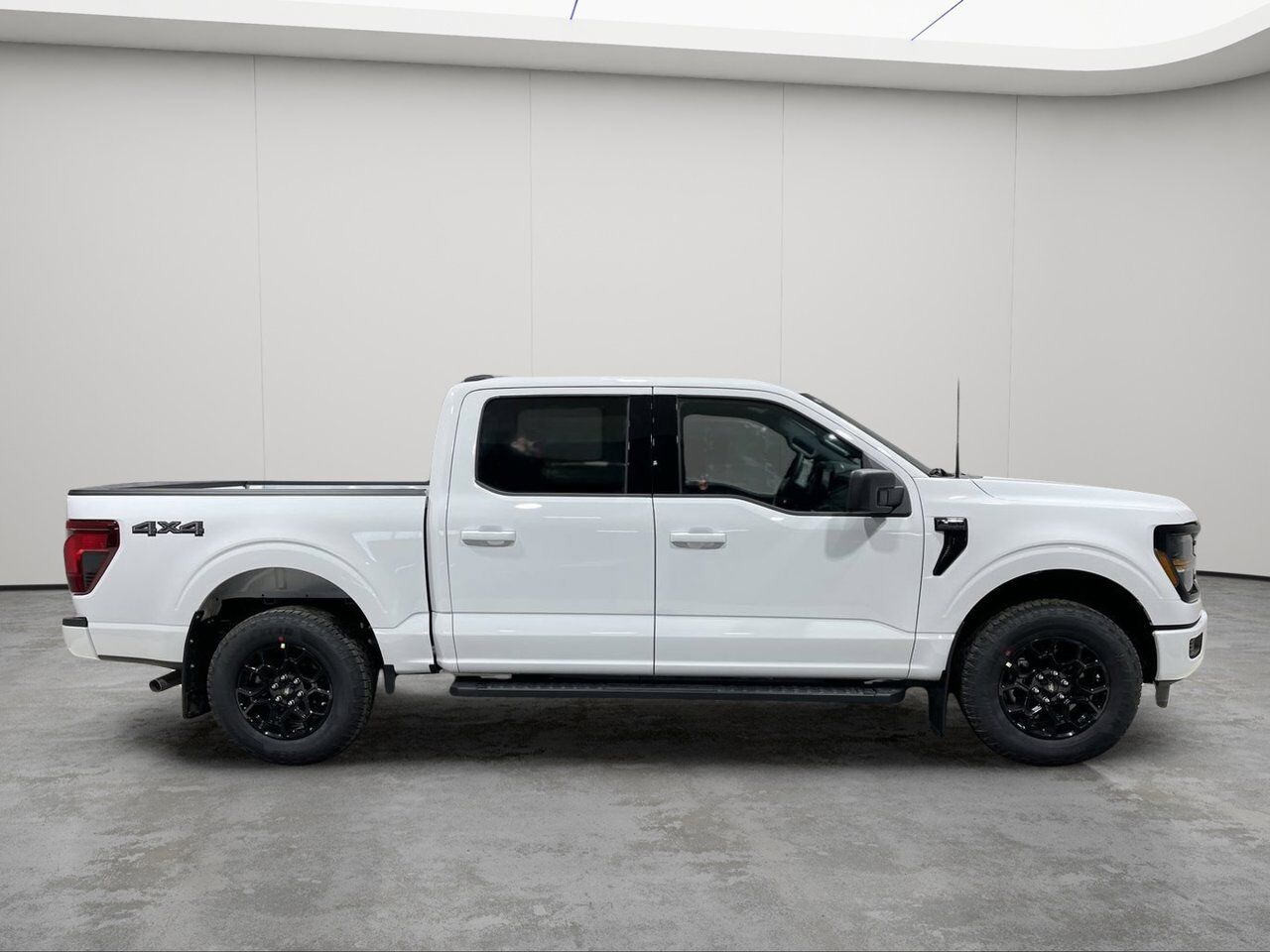 2025 Ford F-150 XLT - FACTORY ORDER Sherwood Park AB