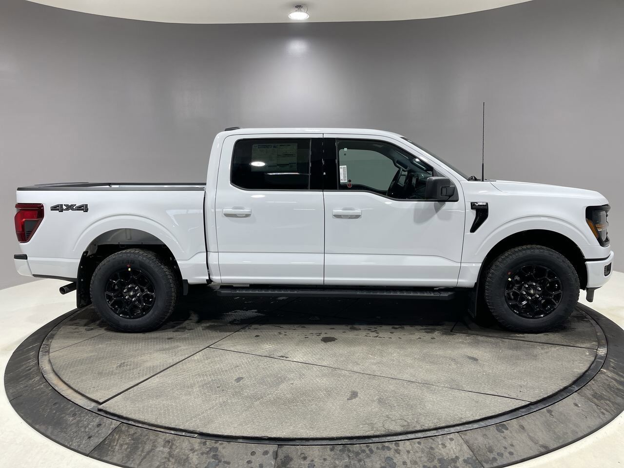 2025 Ford F-150 XLT - FACTORY ORDER Sherwood Park AB