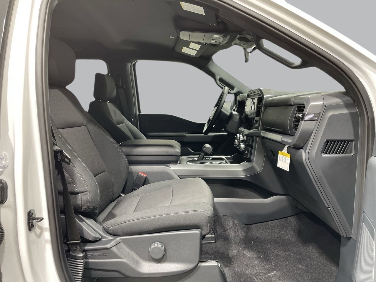 2025 Ford F-150 XLT - FACTORY ORDER Sherwood Park AB