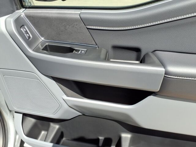 2025 Ford F-150 XLT  TX
