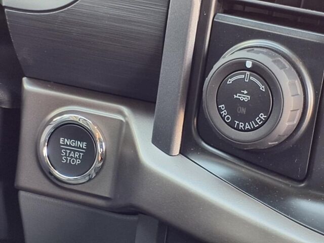 2025 Ford F-150 XLT  TX