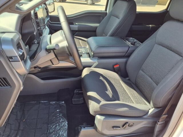 2025 Ford F-150 XLT  TX