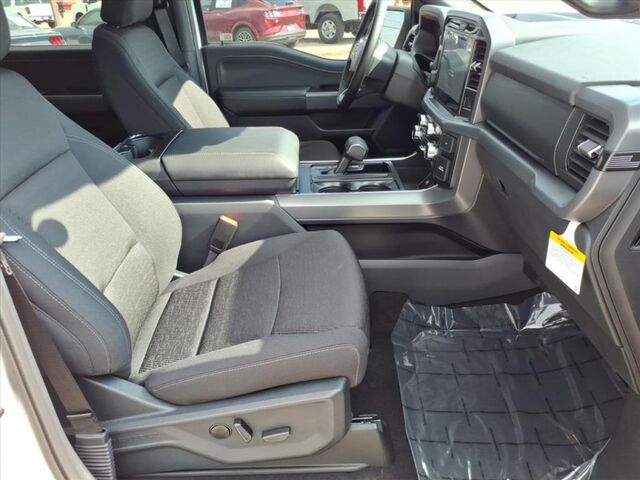 2025 Ford F-150 XLT  TX