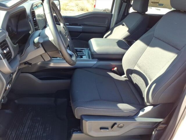 2025 Ford F-150 XLT TX 2025 Ford F-150 XLT TX