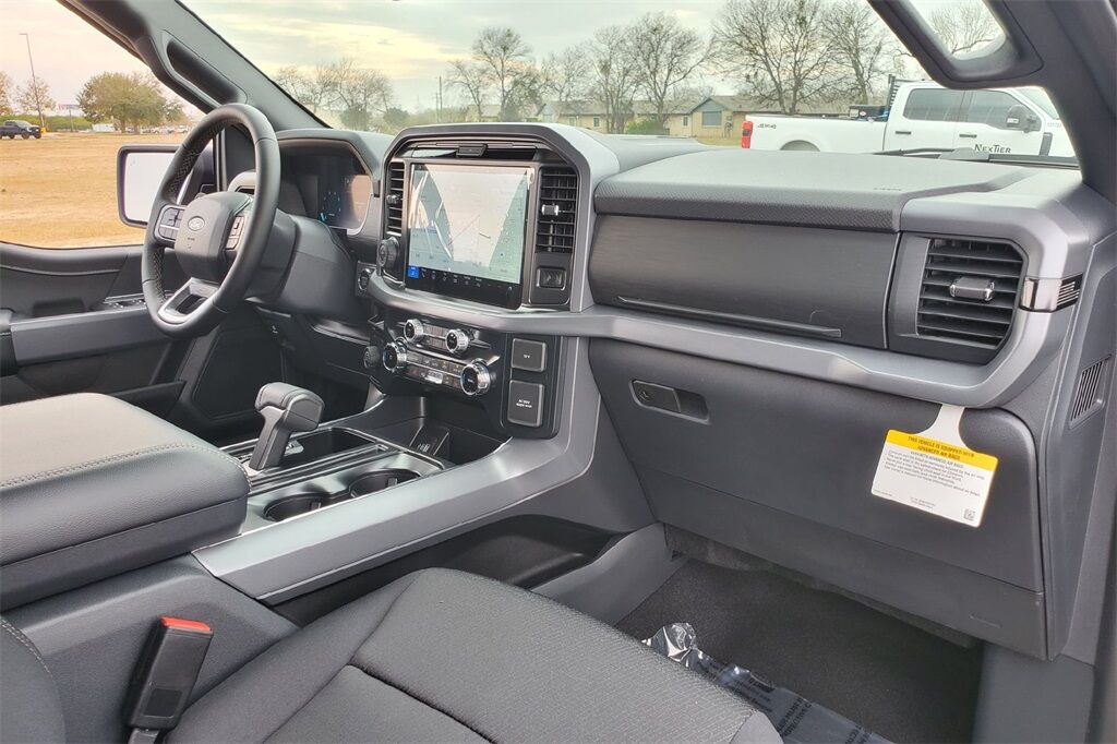 2025 Ford F-150 XLT Hondo TX