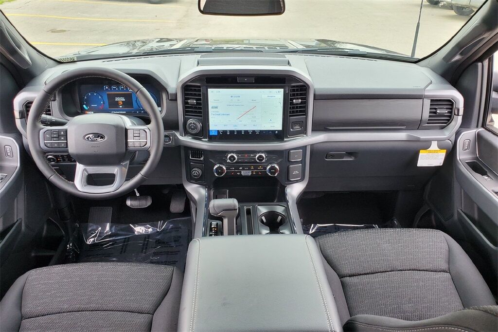 2025 Ford F-150 XLT Hondo TX