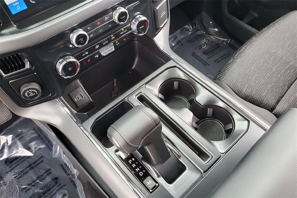 2025 Ford F-150 XLT Hondo TX