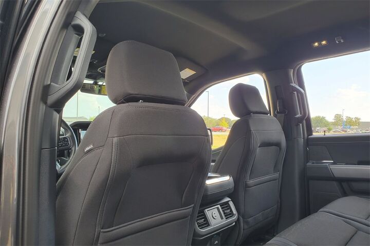 2025 Ford F-150 XLT TX 2025 Ford F-150 XLT TX