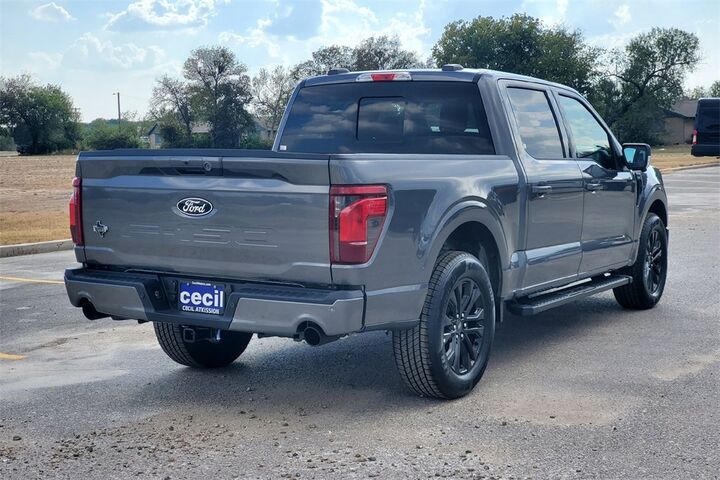 2025 Ford F-150 XLT TX 2025 Ford F-150 XLT TX