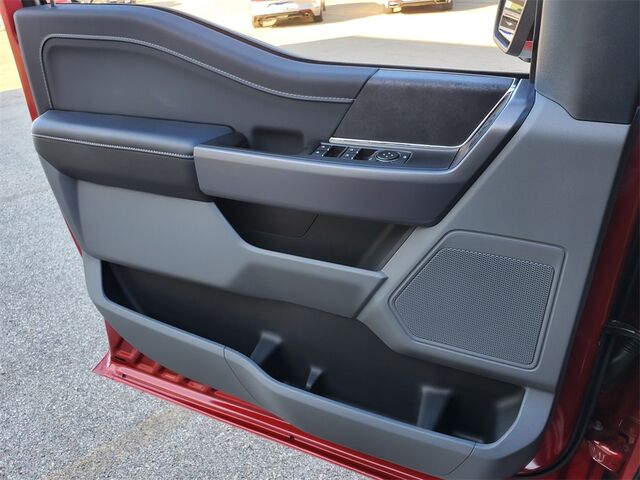 2025 Ford F-150 XLT  TX