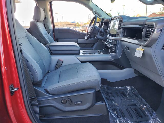 2025 Ford F-150 XLT  TX