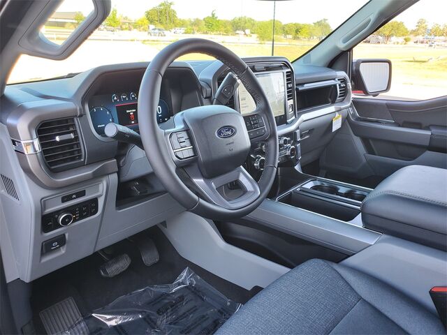 2025 Ford F-150 XLT  TX