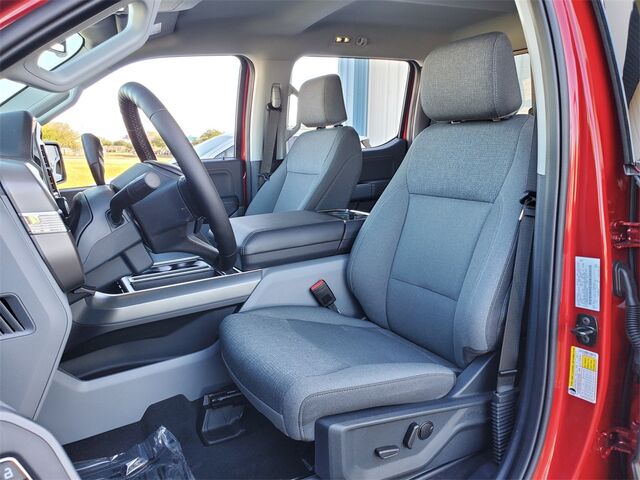 2025 Ford F-150 XLT  TX