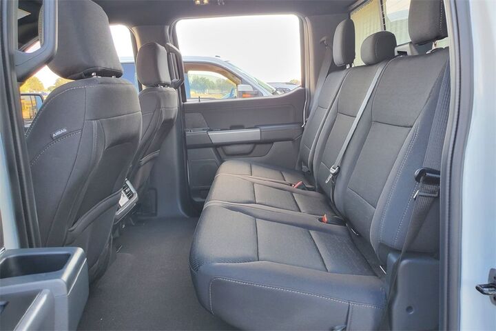 2025 Ford F-150 XLT  TX