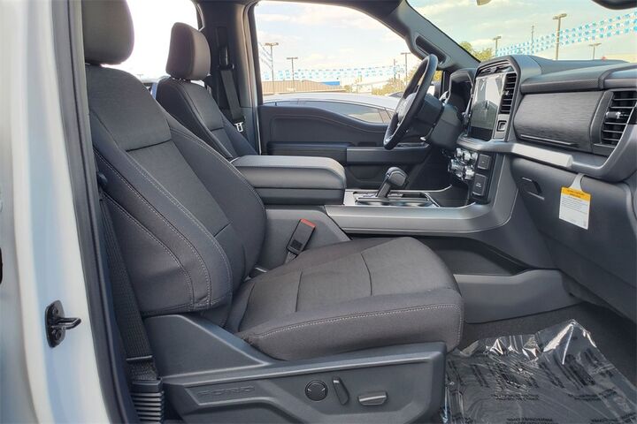2025 Ford F-150 XLT  TX