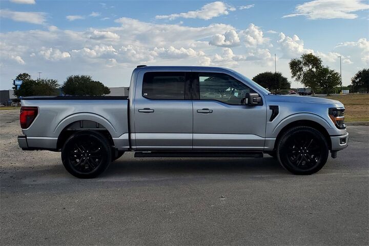 2025 Ford F-150 XLT TX 2025 Ford F-150 XLT TX