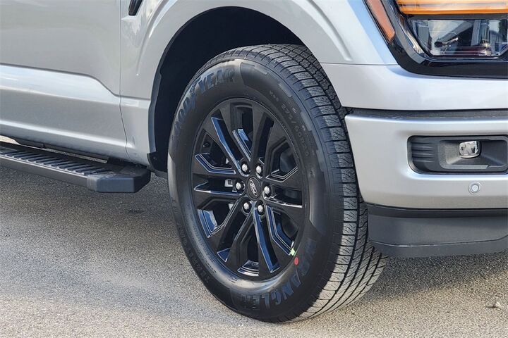 2025 Ford F-150 XLT TX 2025 Ford F-150 XLT TX