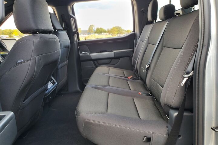 2025 Ford F-150 XLT  TX