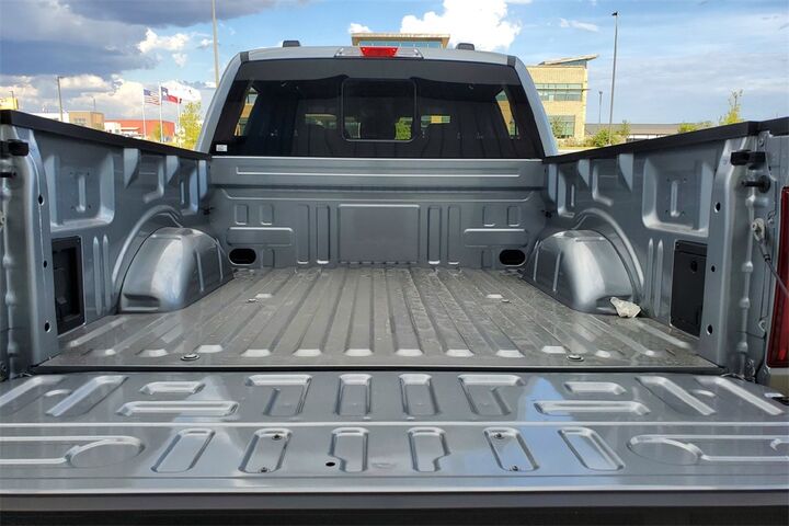 2025 Ford F-150 XLT  TX