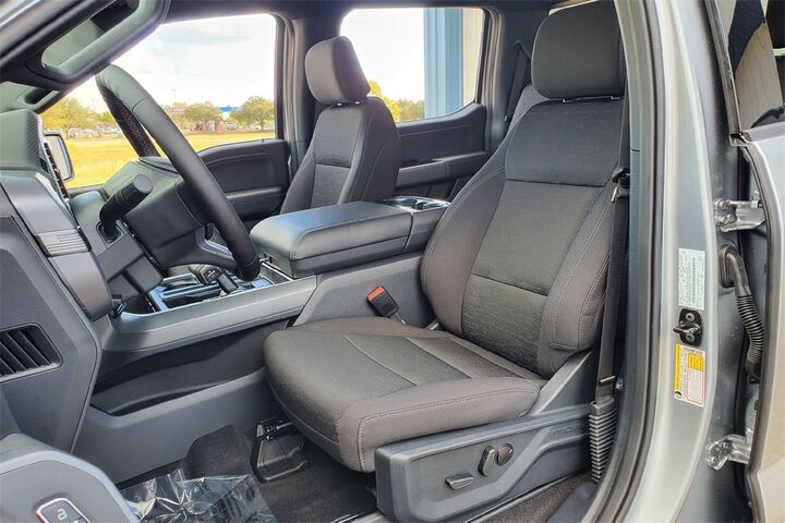 2025 Ford F-150 XLT  TX