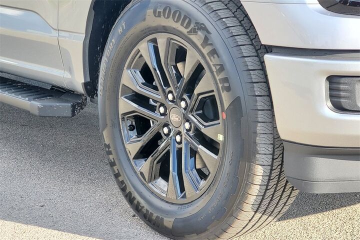 2025 Ford F-150 XLT  TX