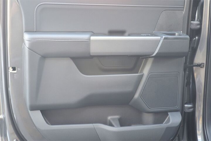 2025 Ford F-150 XLT  TX