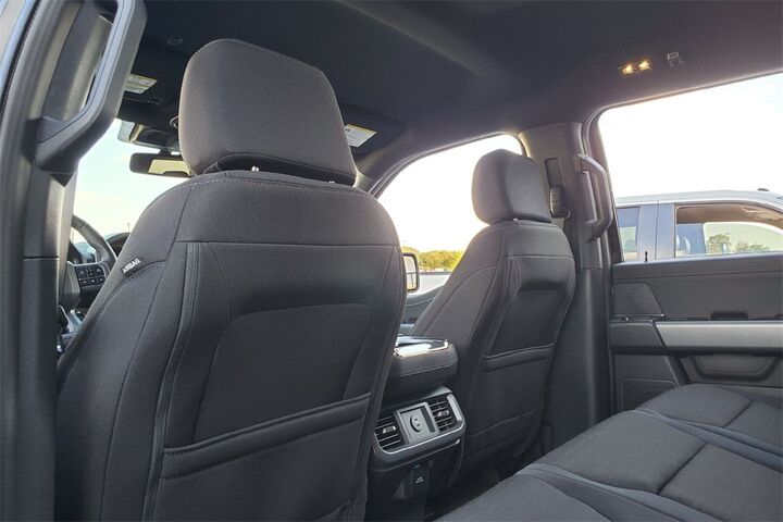 2025 Ford F-150 XLT  TX