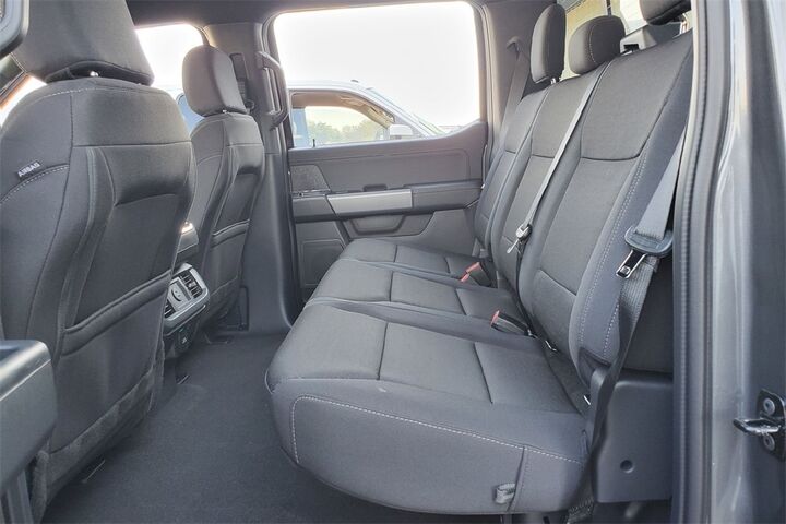 2025 Ford F-150 XLT  TX