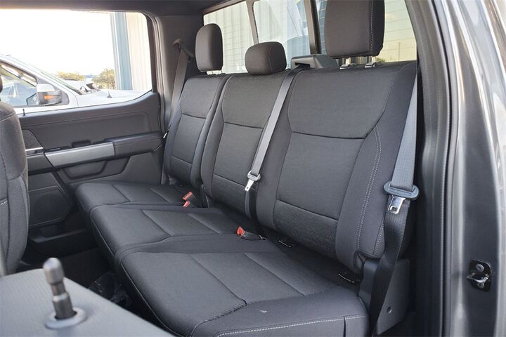 2025 Ford F-150 XLT  TX