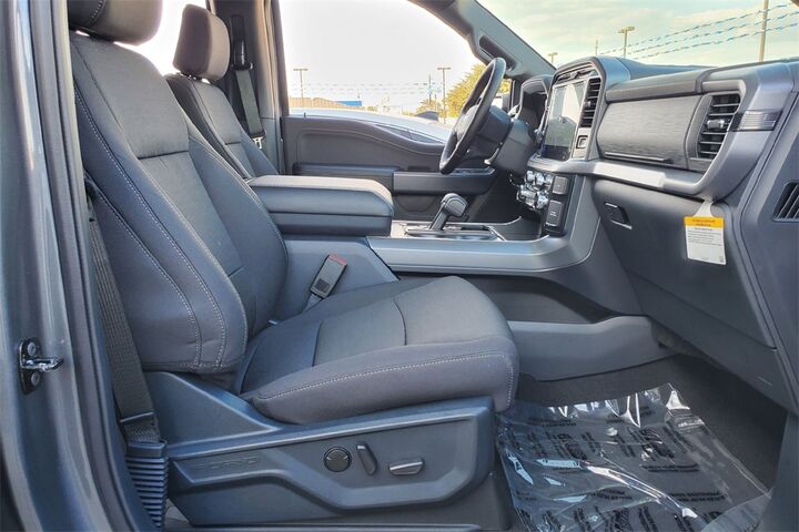 2025 Ford F-150 XLT  TX